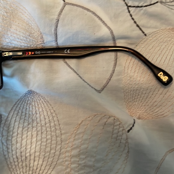 Dolce & Gabbana brown tortoise eyeglasses with case - Picture 7 of 13